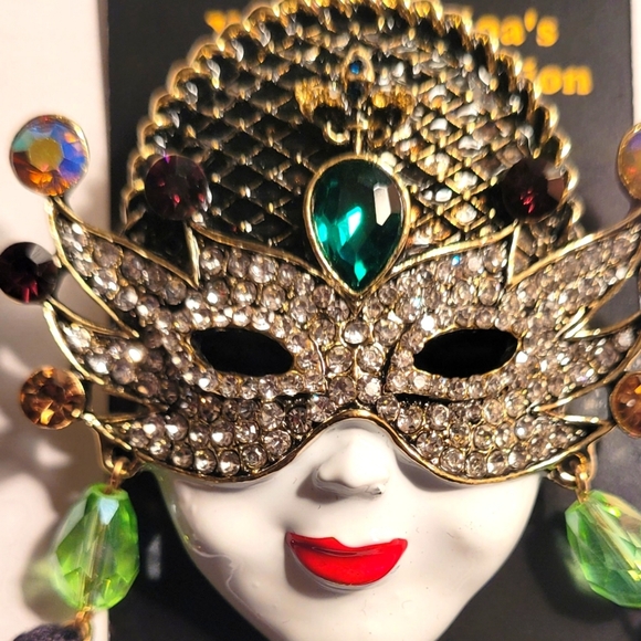 Beautiful and Unique Brooch! Brand New! Great Quality! Strong Hardware! - Picture 5 of 5